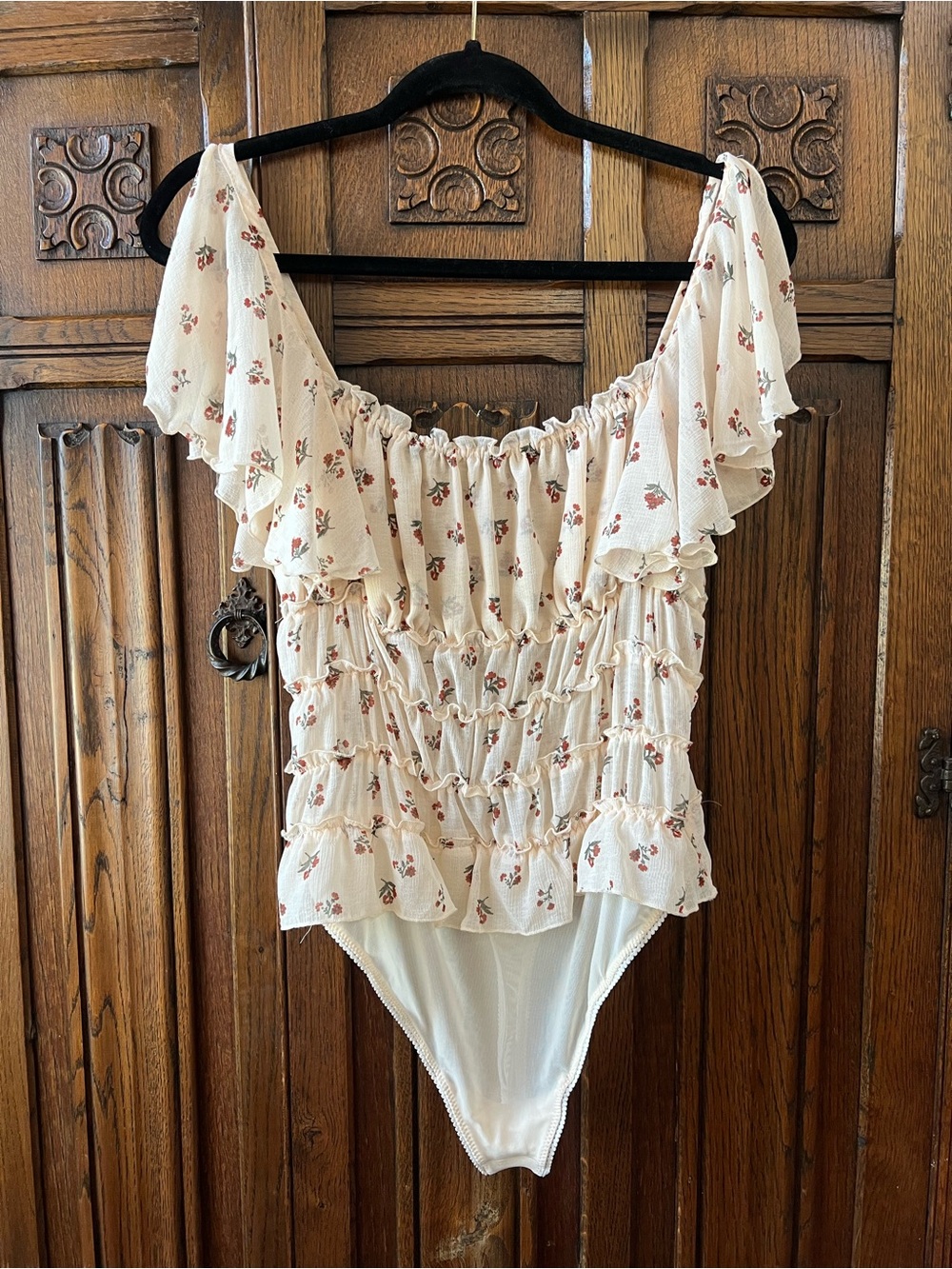 Free People Juliet Print Ruffle Bodysuit Size Large | NWOT | $30